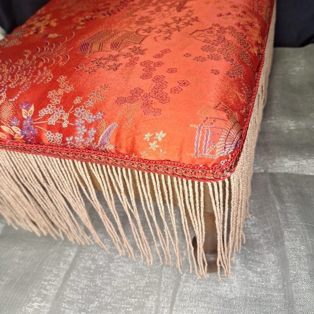 VTG Japanese Baroque‎ Red Long Fringe Upholstered Wood Footstool 14.5x10.5x8.5